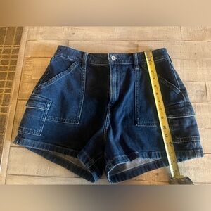 Hollister Dark Blue Women's Cargo Shorts size 9, 29